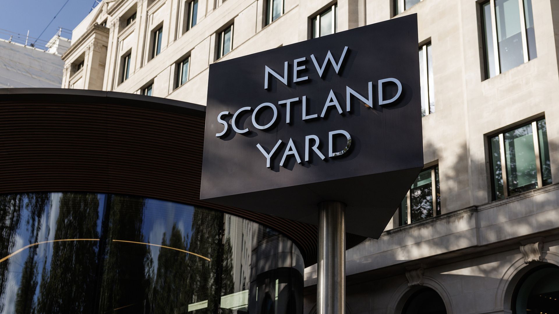London's Metropolitan Police headquarters at New Scotkand Yard. /Dan Kitwood/Getty Images